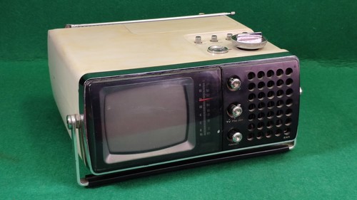 Televisore vintage portatile - vintage,