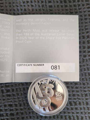Moneda platino año la - de,