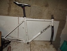 cadre vélo décathlon triban