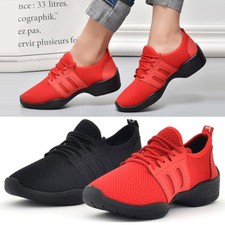 Scarpe sportive moderne