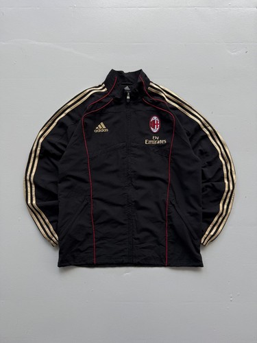 Adidas milan fly - milan, emirates