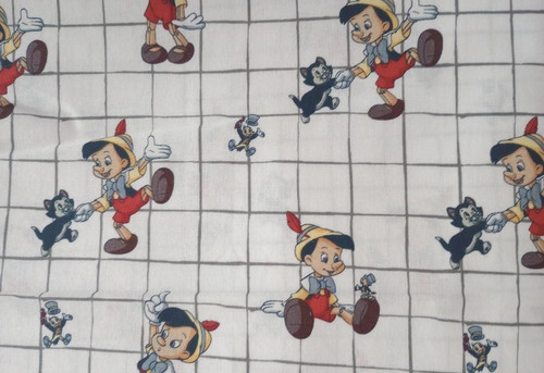 Disney pinocchio jiminy cleo