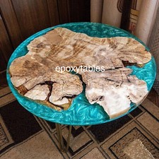Tavolo da sera in resina