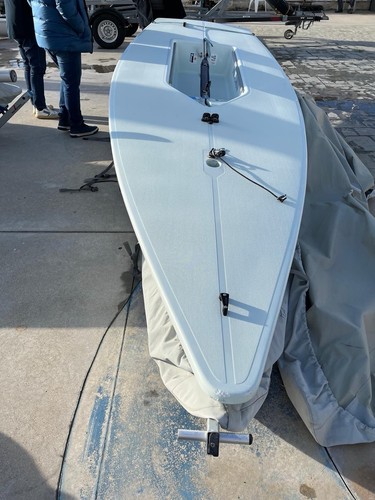 Laser barca a vela - -,