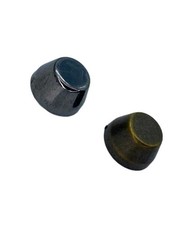 Borchia Metallizzata Materiale