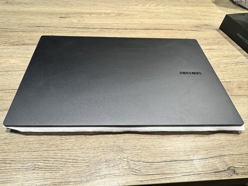 Samsung galaxy book - book, 2