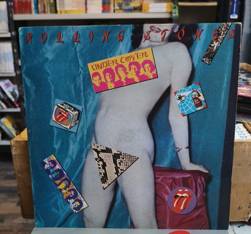 Rolling stones under cover - stones,