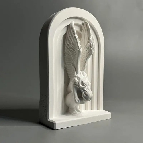 Scultura ragazza angelo alato