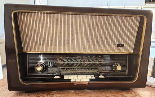 Radio valvole epoca aeg - radio, d’epoca