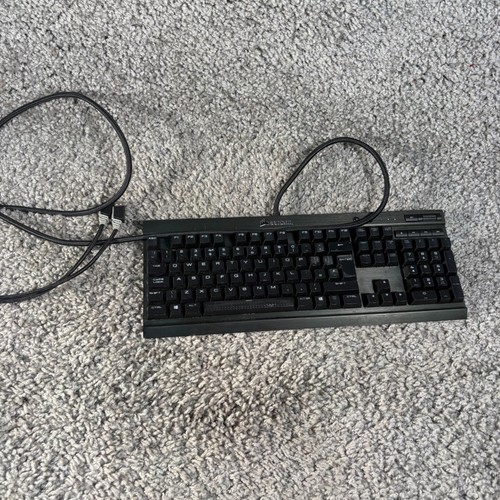 Corsair k70 rgb lux tastiera - rgb,