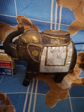 Scultura elefante indiano in