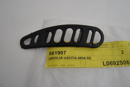 Griglia carena scudo - sx, front