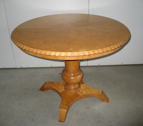 Tavolo tondo antico