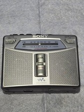 Sony Walkman Cassette FM AM