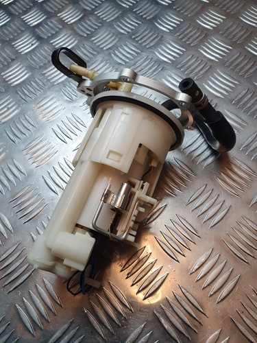 Pompa carburante yamaha 2005 - pompa,