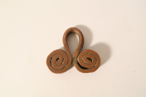 Antico ciondolo spirale rame