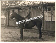 Grande foto Oscha VT cavallo baracca campo luogo sconosciuto WW2 orig. 9995