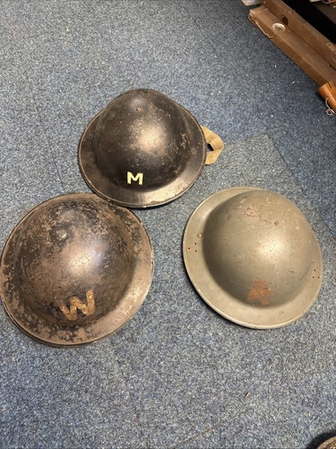 Ww2 british trio helmets - british, of