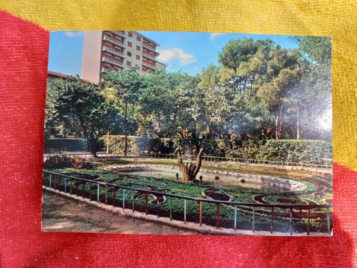 Cartolina taranto villa - taranto,