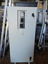 Stabilizzatore di Tensione