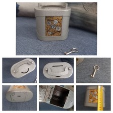 Salvadanaio Vintage in Metallo