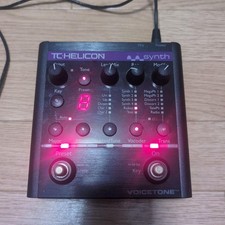TC-Helicon VoiceTone Synth Vocoder Armonia Sintetizzatore Effetti Pedale Usato