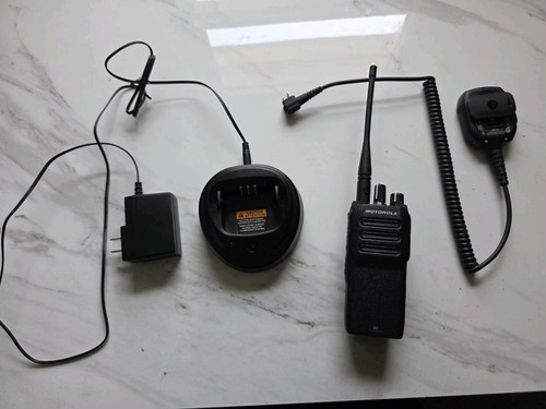 Motorola uhf 64ch - motorola, 4w