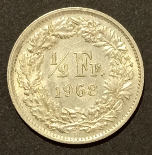 Svizzera mezzo franco 1968 - mezzo,