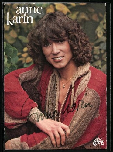 Cartolina cantante anne - anne, karin