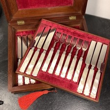 Set Posate Argento Massiccio Manico Madreperla 24 Pezzi Involucro Punzonato 909g