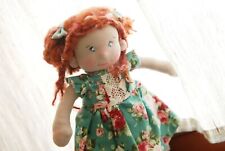 Bambola artigianale in stoffa