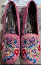 SPLENDIDA SCELTA IRREGOLARE