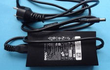 Alimentatore originale dell - alimentatore,