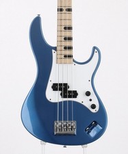 Basso elettrico Yamaha