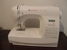 Singer Haute Couture F527C -
