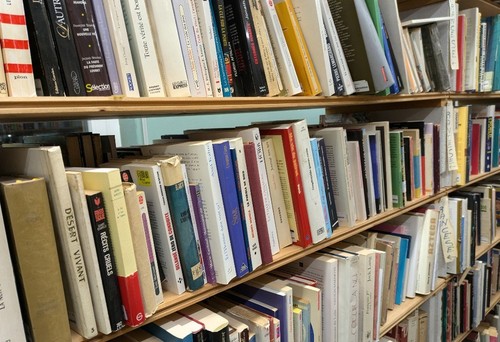 Lotto blocco stock - 25, libri