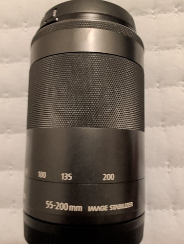 Canon 200mm 4 - 55-200mm, f/4.5-6.3