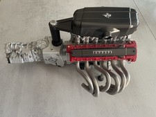 MOTORE FERRARI ENZO - SCALA