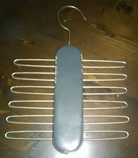 Casa/Arredamento/Salvaspazio"GRUCCIA APPENDINO PER CRAVATTE 12 POSTI ANNI 70"