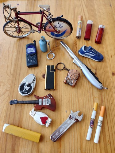 Collezione accendini - 17,