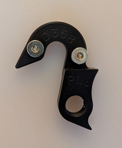 Gancio deragliatore pilo d358 - gancio,