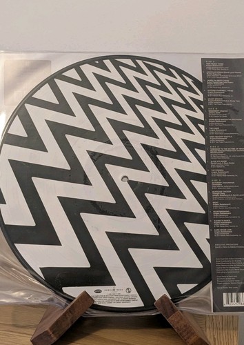 Twin peaks limited event - limited,