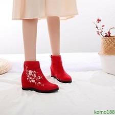 Stivali donna stile etnico