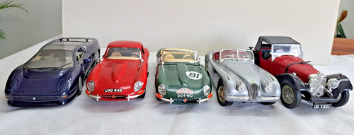 Collezione jaguar bburago - collezione, 1:18