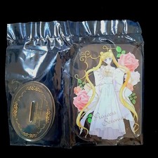 Supporto acrilico Sailor Moon Jigglypuff Seth Serenity usato da collezione