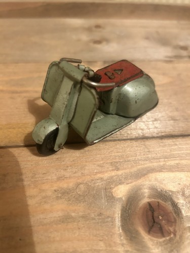 Modellino scooter giocattolo