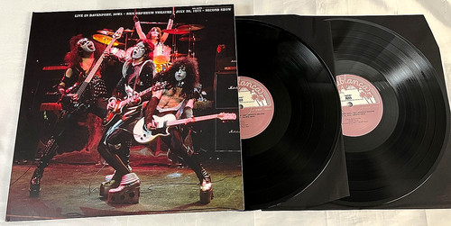 Kiss live davenport - -, in