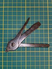 Attrezzo Multiuso Sconosciuto 