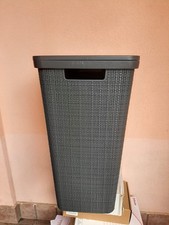 Cesto portabiancheria marrone  42x33x60, usato pochissime volte 