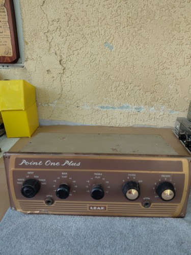 Preamplificatore stereo mono - stereo,